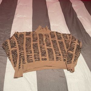 Pretty little things logo half zip